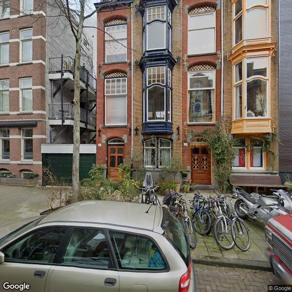 Straatbeeld van Banstraat 1, 1071JV Amsterdam