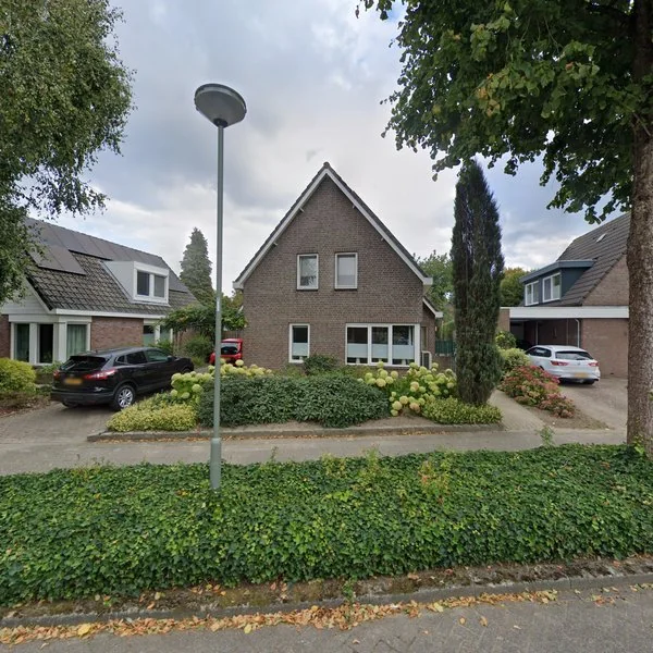 Straatbeeld van Barbarastraat 1, 5988BC Helden