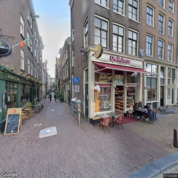 Straatbeeld van Barndesteeg 33, 1012BV Amsterdam