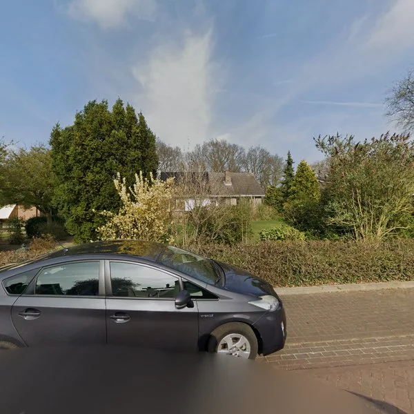 Straatbeeld van Batavierenweg 9, 6616AR Hernen
