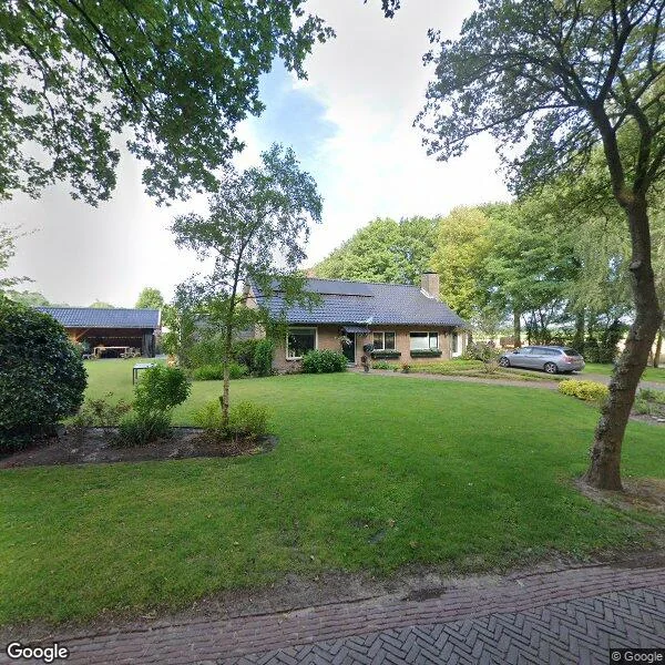 Straatbeeld van Beatrixlaan 2, 7861AJ Oosterhesselen