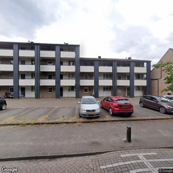 Straatbeeld van Beatrixlaan 90, 5707LX Helmond