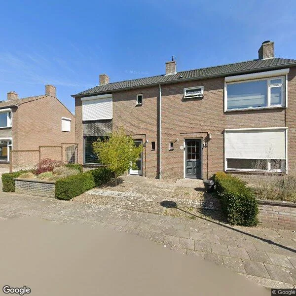 Straatbeeld van Beatrixstraat 11, 5374BT Schaijk