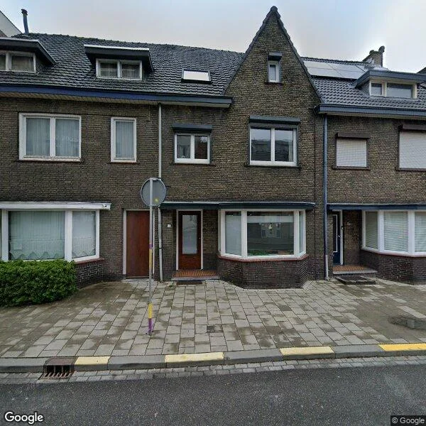 Straatbeeld van Beekhoverstraat 3, 6166AA Geleen