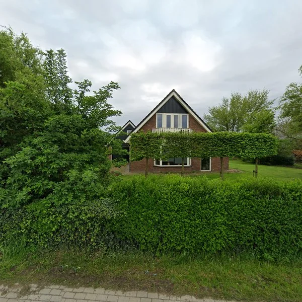 Straatbeeld van Bemmelseweg 108, 6662PE Elst