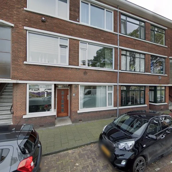 Straatbeeld van Benschoplaan 16, 2546RH Den Haag