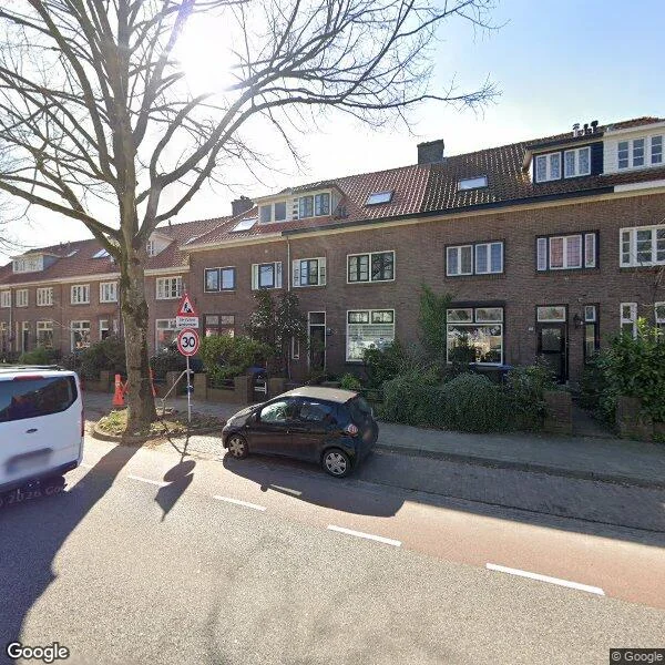 Straatbeeld van Berg en Dalseweg 294, 6522CN Nijmegen
