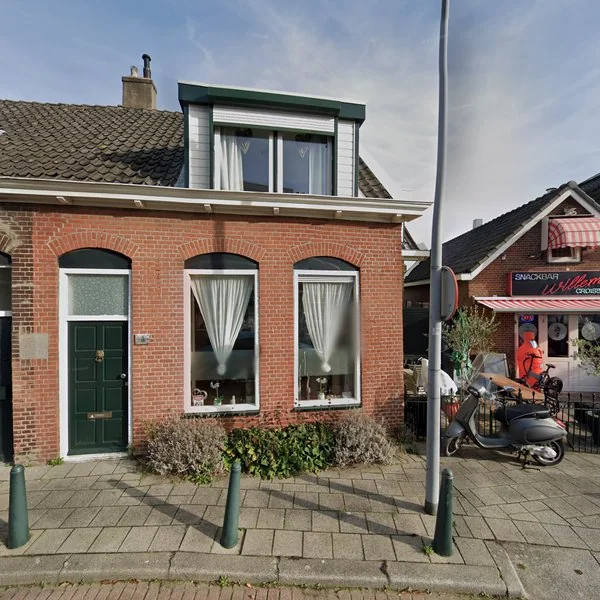 Straatbeeld van Bergse Linker Rottekade 306, 3056LK Rotterdam