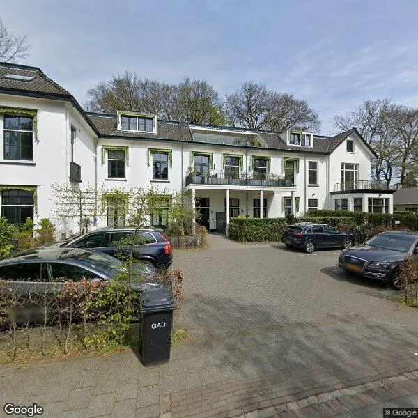 Straatbeeld van Bergweg 16, 1217SE Hilversum