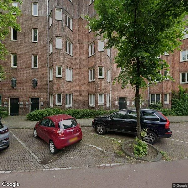Straatbeeld van Bernard Kochstraat 5-1, 1075LJ Amsterdam