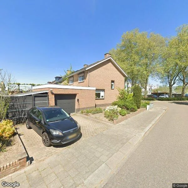 Straatbeeld van Bernhardlaan 11, 6114CH Susteren