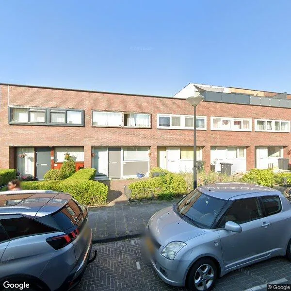 Straatbeeld van Bertha von Suttnerstraat 18, 1103ME Amsterdam