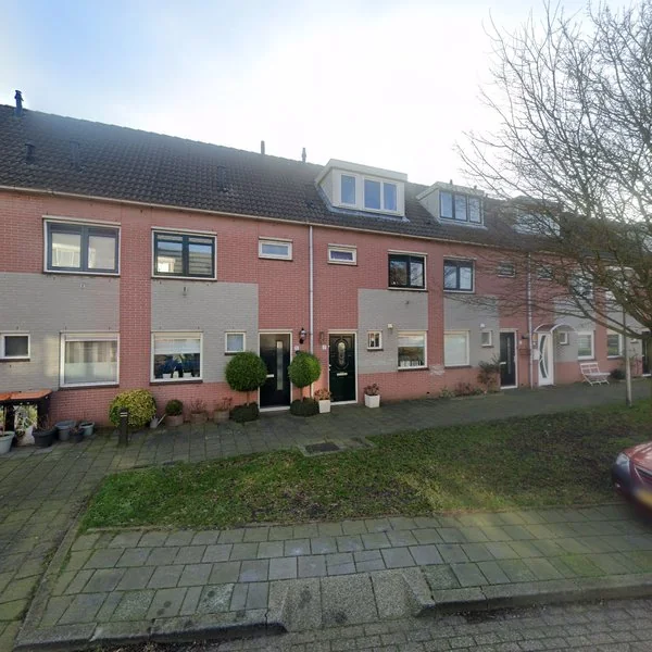 Straatbeeld van Betsy Perkstraat 7, 1991TM Velserbroek