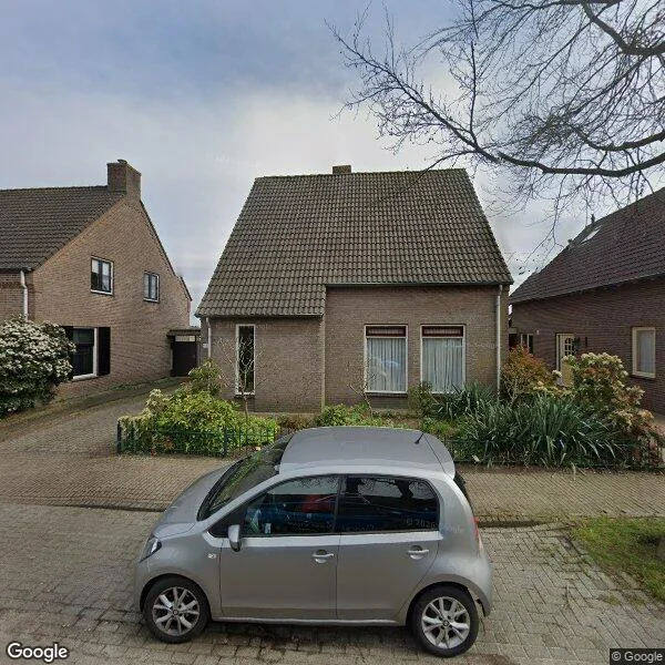Straatbeeld van Beukenhaag 12, 5091DB Oost West en Middelbeers