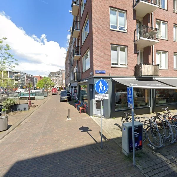 Straatbeeld van Beukenplein 21-2, 1092BB Amsterdam