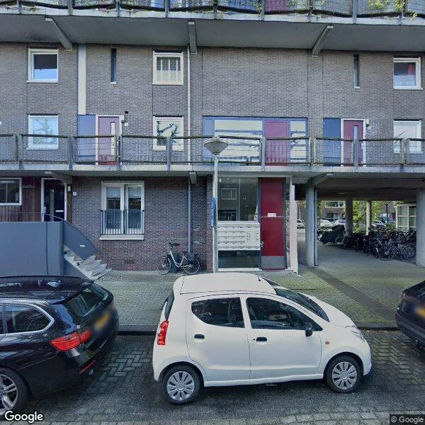 Straatbeeld van Beverenstraat 37, 1066WD Amsterdam
