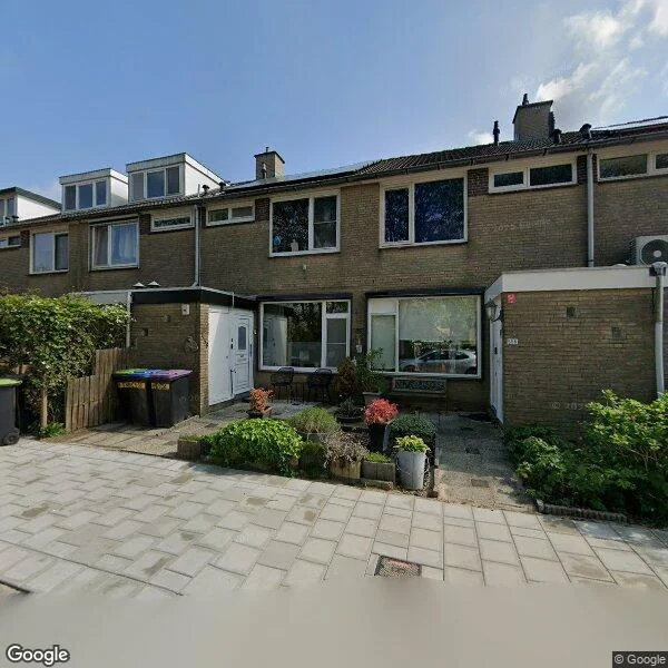 Straatbeeld van Beverveen 558, 3205AR Spijkenisse