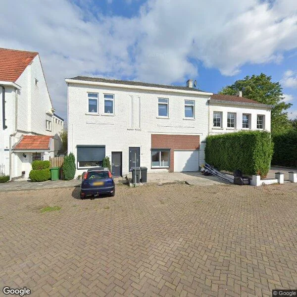 Straatbeeld van Bevrijdingsweg 113, 5915PJ Venlo