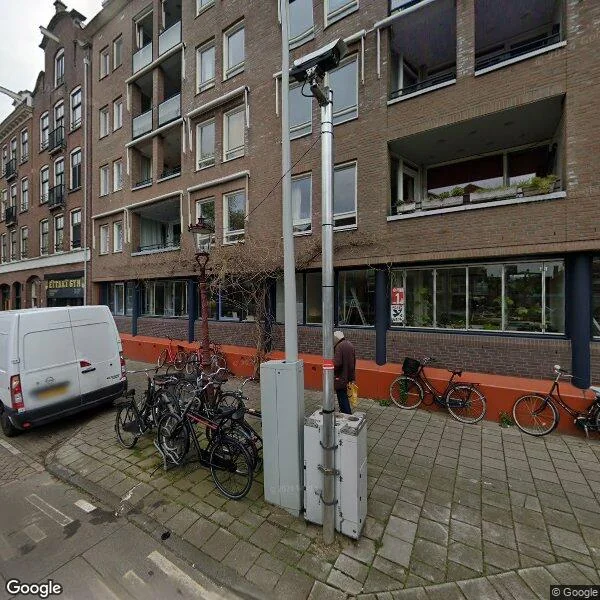 Straatbeeld van Bilderdijkkade 63E, 1053VJ Amsterdam