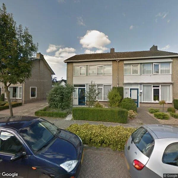 Straatbeeld van Bisschop Arnoutlaan 13, 5591BL Heeze