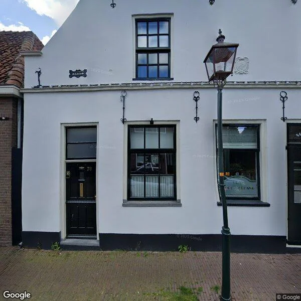 Straatbeeld van Bisschopstraat 76, 8325BD Vollenhove
