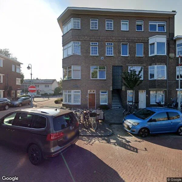 Straatbeeld van Blaricumseplein 23, 2574SN Den Haag