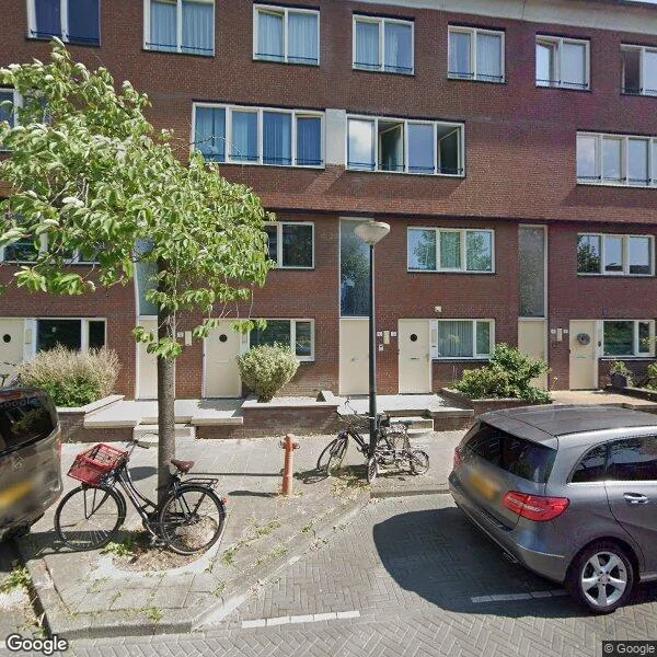 Straatbeeld van Blauwdasstraat 10, 1102SP Amsterdam