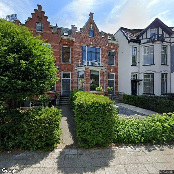 Straatbeeld van Bloemendaalseweg 229, 2051GC Overveen
