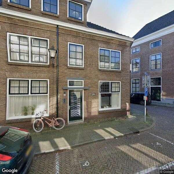 Straatbeeld van Bloemendalstraat 19, 8011PJ Zwolle