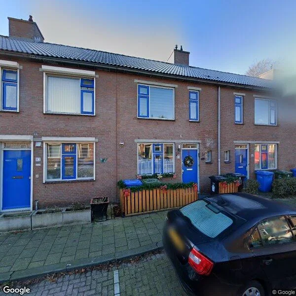 Straatbeeld van Bloemenlaan 83, 3075PG Rotterdam