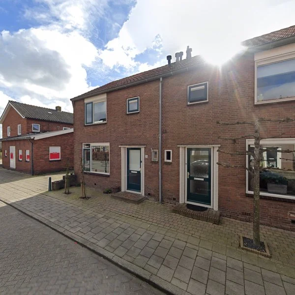 Straatbeeld van Bloemenstraat 76, 2461TD Ter Aar