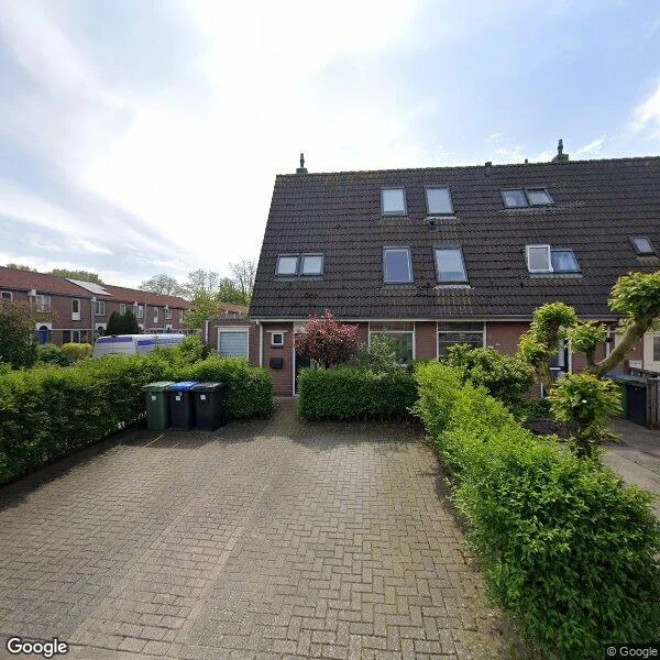 Straatbeeld van Bloesemberg 1, 4707RZ Roosendaal