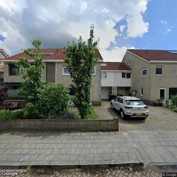 Straatbeeld van Bluesdreef 17, 3845BS Harderwijk
