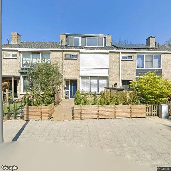 Straatbeeld van Bongweg 84, 3192NC Hoogvliet Rotterdam