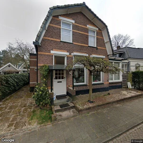 Straatbeeld van Borneolaan 2, 7314BT Apeldoorn