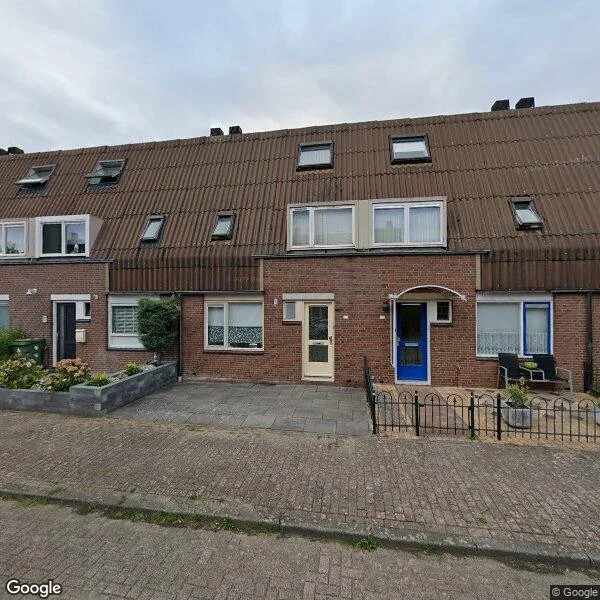 Straatbeeld van Bosgouw 172, 1352GR Almere
