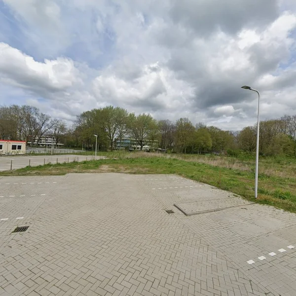 Straatbeeld van Bosparkweg 221, 2404XB Alphen aan den Rijn