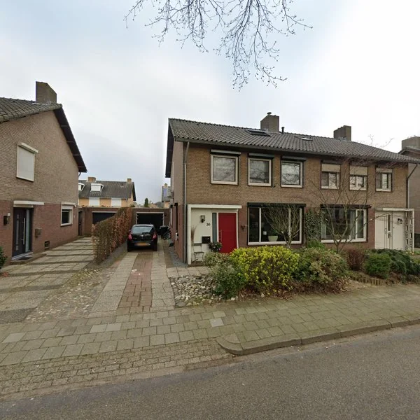 Straatbeeld van Bosserveldweg 36, 6077GB Sint Odiliënberg