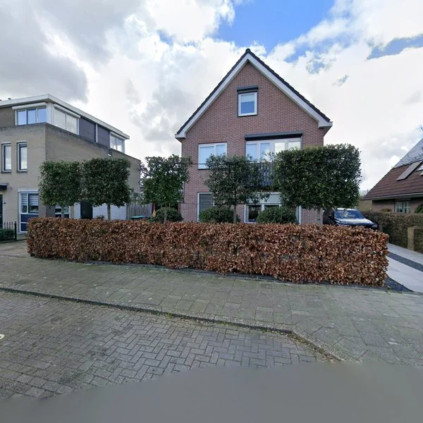 Straatbeeld van Brahmsstraat 51, 2992EC Barendrecht