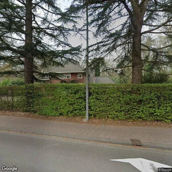 Straatbeeld van Bredaseweg 429, 5036NA Tilburg