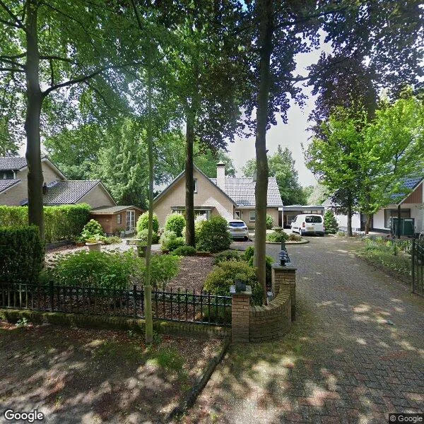 Straatbeeld van Brederodelaan 21, 3852BA Ermelo