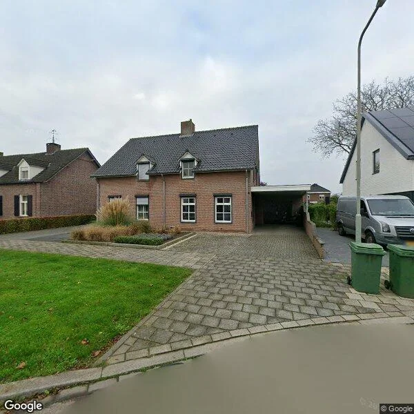 Straatbeeld van Bredeweg 34, 6031CM Nederweert