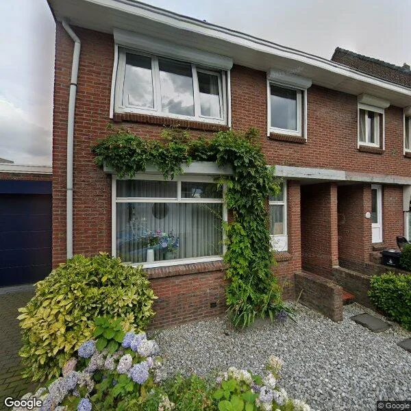 Straatbeeld van Bredeweg 9, 6042GA Roermond