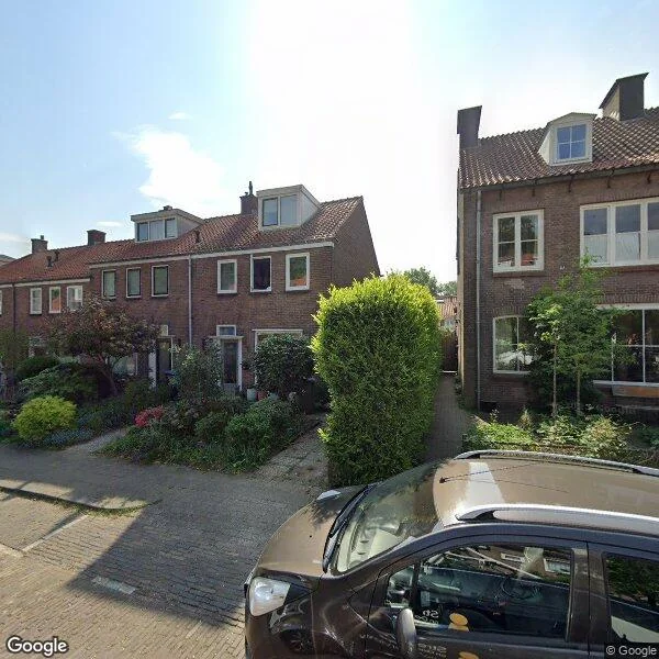 Straatbeeld van Bremstraat 67, 6813EL Arnhem