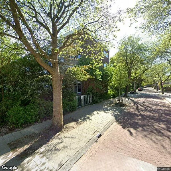 Straatbeeld van Bremstraat 77, 9741EB Groningen