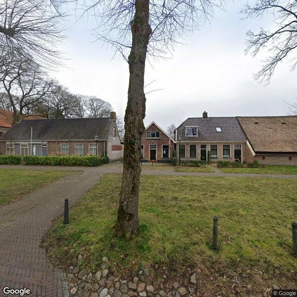 Straatbeeld van Brink 7, 9481BE Vries