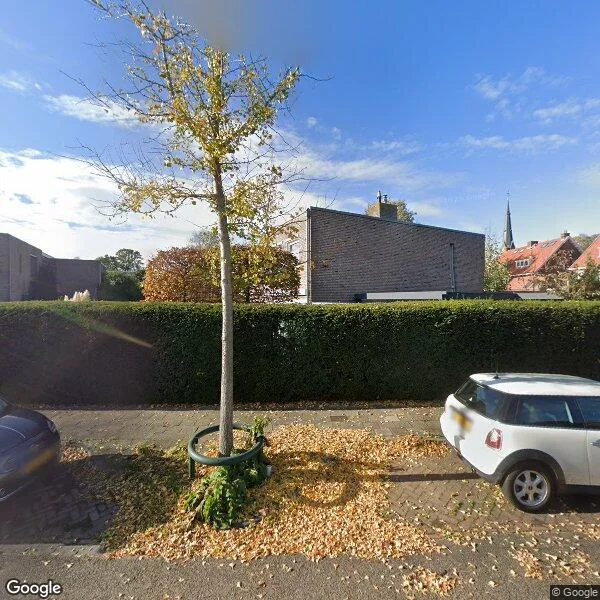 Straatbeeld van Broeder Josephlaan 21, 2101EA Heemstede