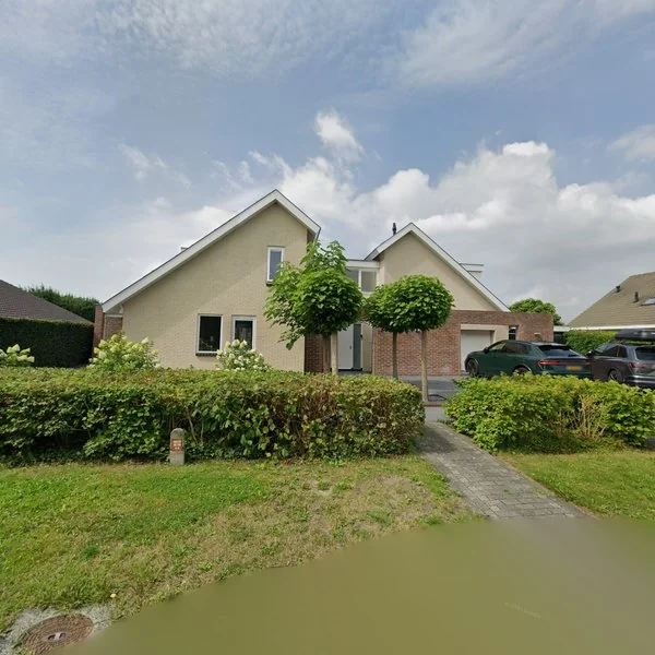 Straatbeeld van Broekfinne 67, 9213RM De Wilgen