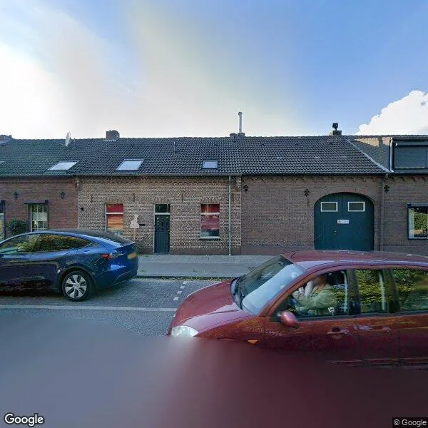 Straatbeeld van Broekhin Noord 25, 6042ED Roermond