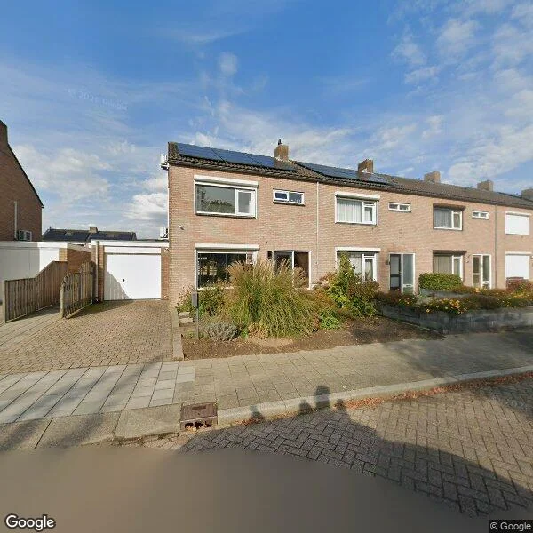 Straatbeeld van Brouwersstraat 13, 5331VC Kerkdriel